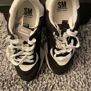 SM Women's Multicolor Fashion Sneakers Size 8 Memory Foam
